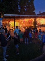 Treffen für die Nachtwanderung